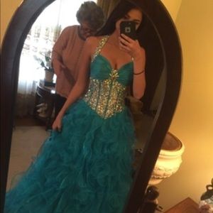 Prom dress